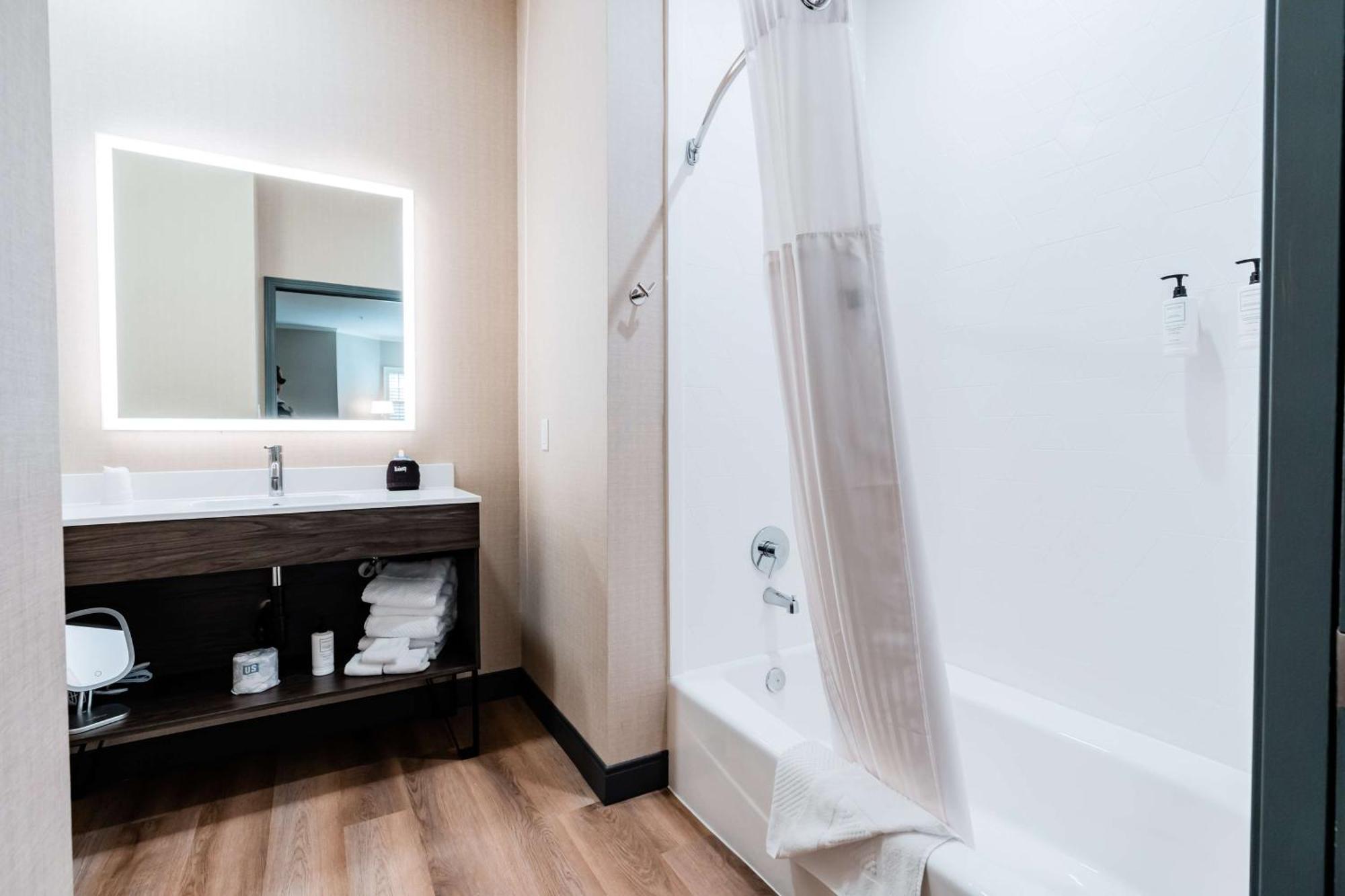 Hotel Nobo Cascade, Tapestry Collection By Hilton Exterior foto